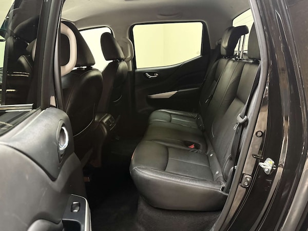 Used Nissan Navara 2021 for sale - 76206209: Photo 75