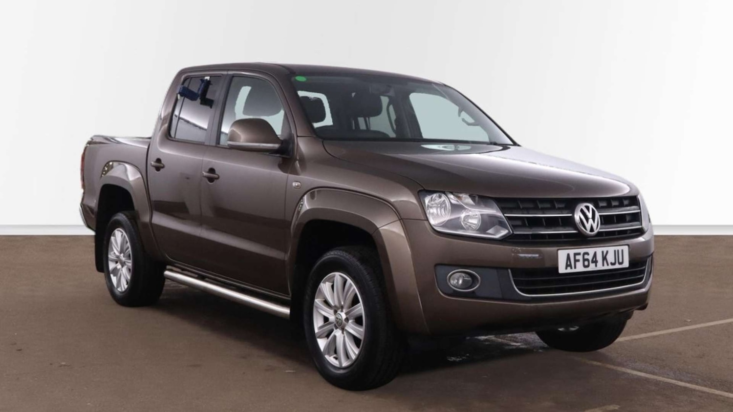 Used Volkswagen Amarok 2013 for sale - 77759685: Photo 2