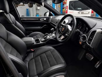 Used Porsche Cayenne 2017 for sale - 79673512: Photo