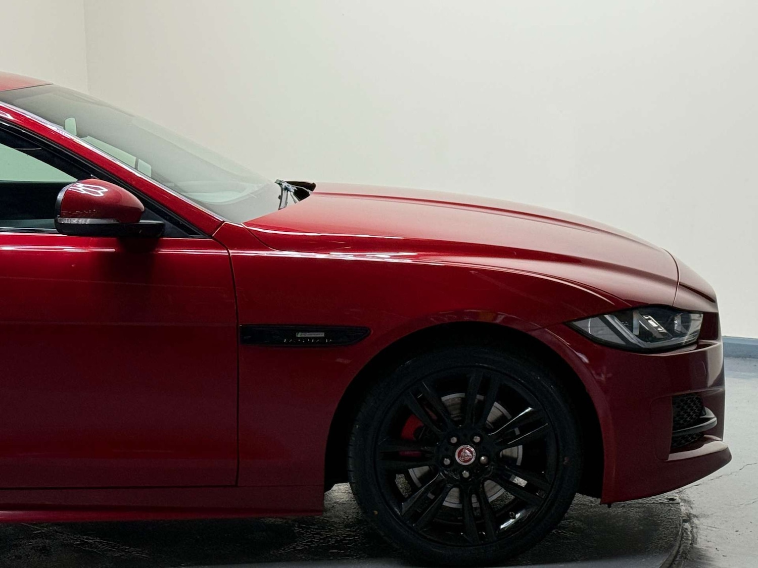 Used Jaguar XE 2016 for sale - 76650422: Photo 41