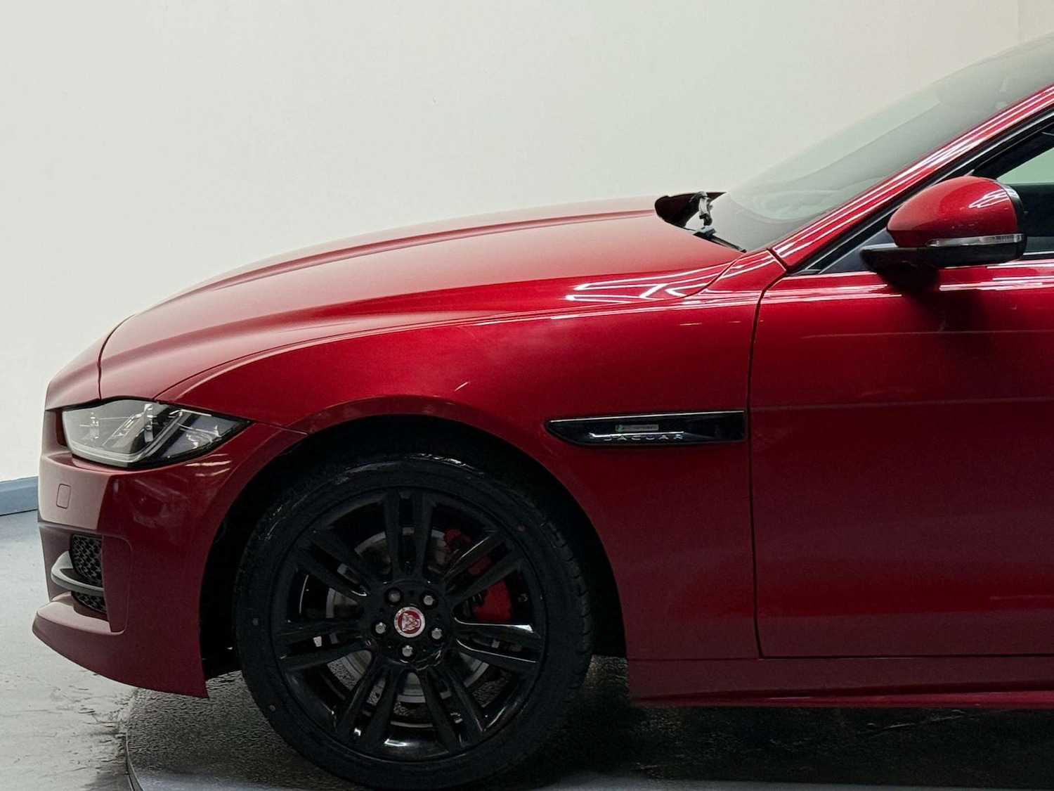 Used Jaguar XE 2016 for sale - 76650422: Photo 46