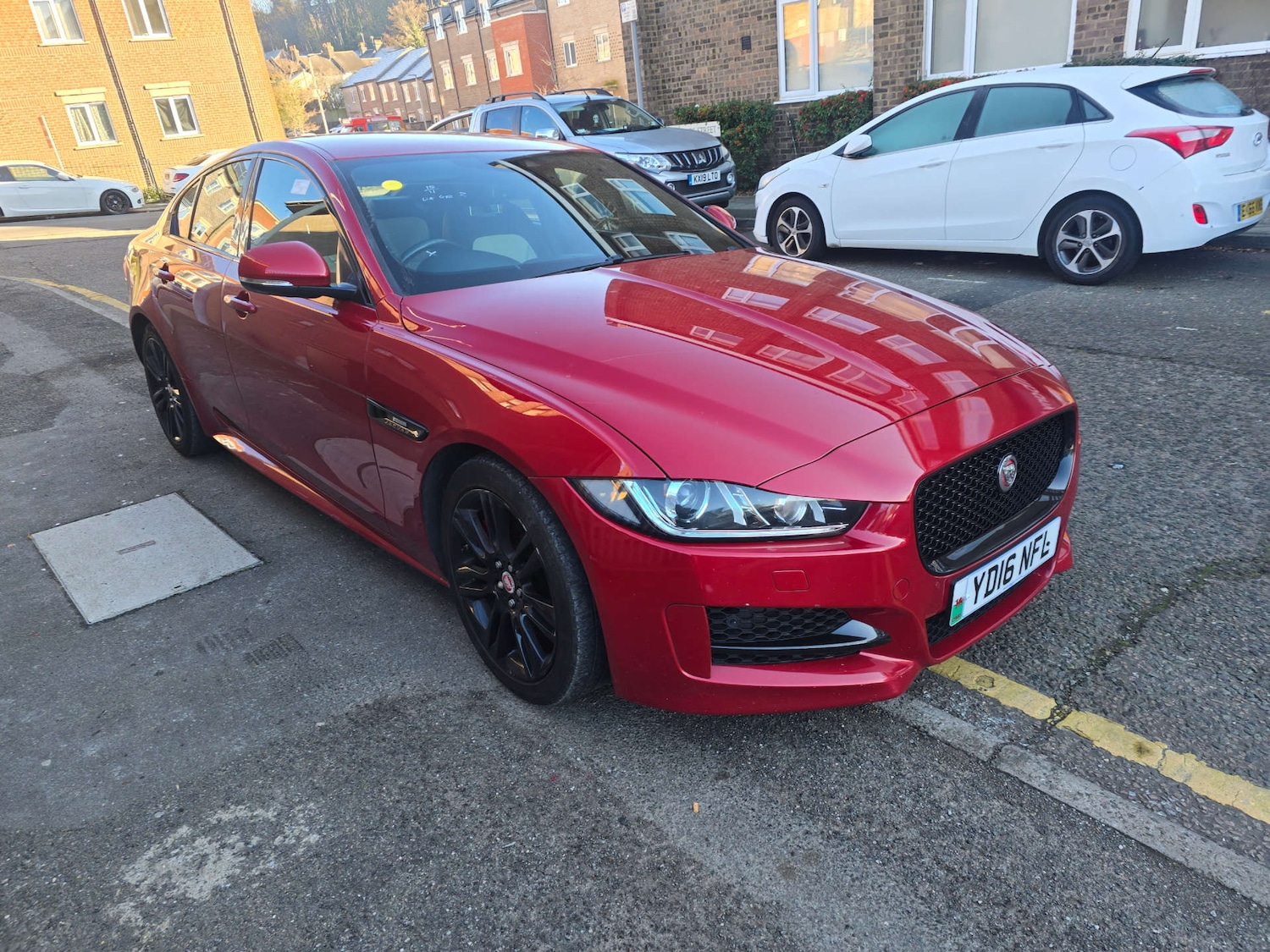 Used Jaguar XE 2016 for sale - 76650422: Photo 6