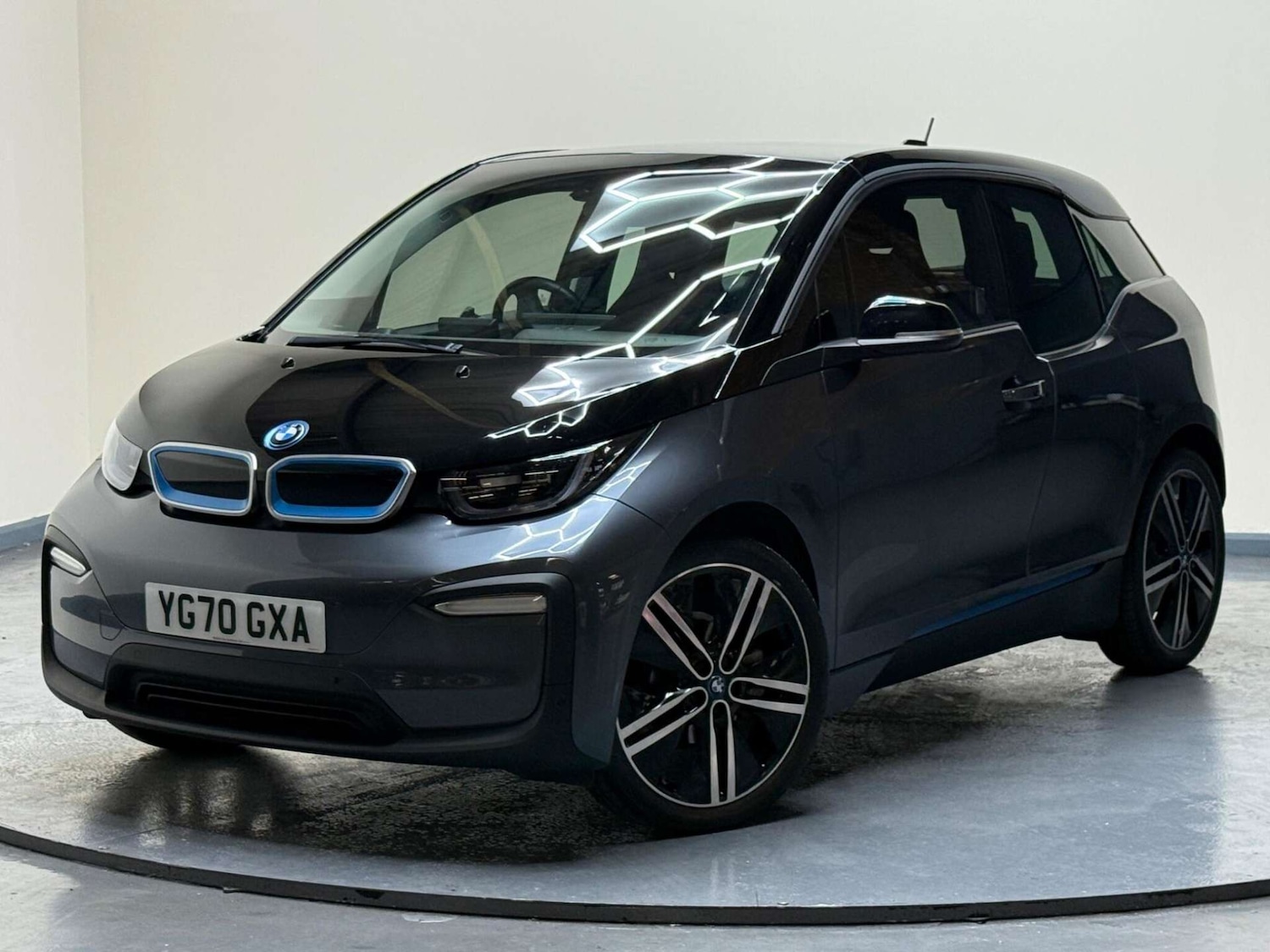 Used BMW i3 2020 for sale - 76180986: Photo 2