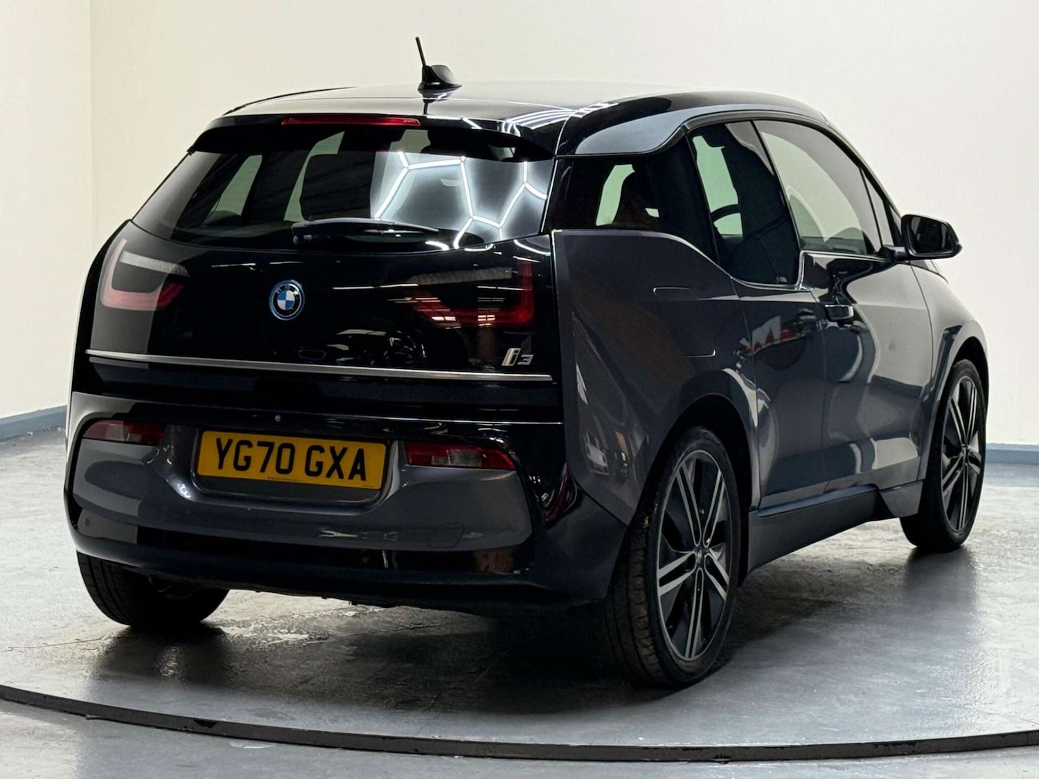 Used BMW i3 2020 for sale - 76180986: Photo 46