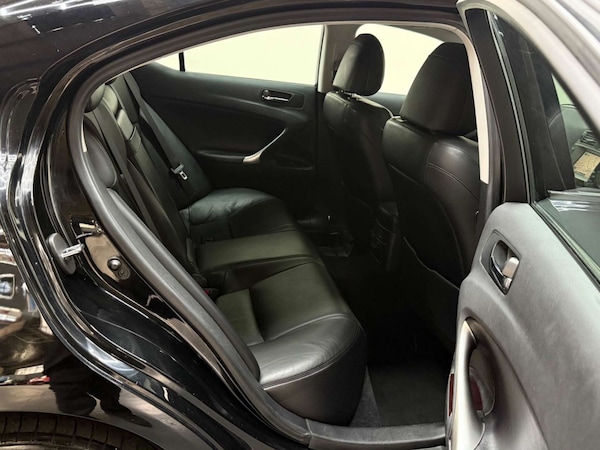 Used Lexus IS 2005 for sale - 76181044: Photo 26