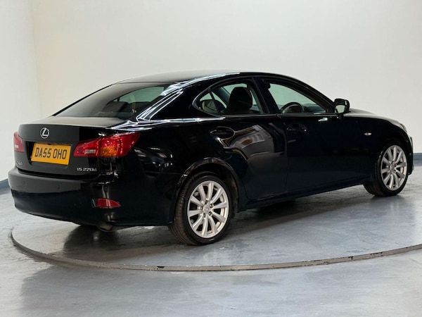 Used Lexus IS 2005 for sale - 76181044: Photo 27