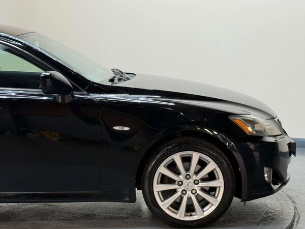 Used Lexus IS 2005 for sale - 76181044: Photo 40