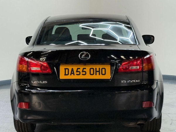 Used Lexus IS 2005 for sale - 76181044: Photo 9