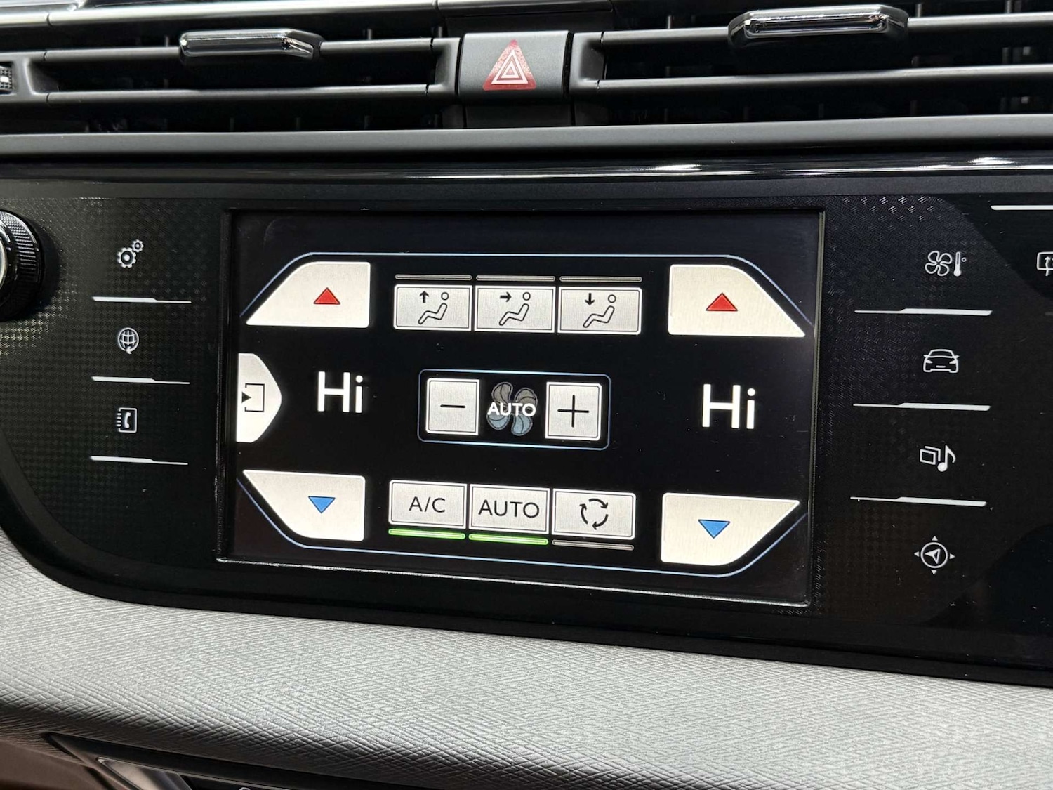 Used Citroen C4 Grand Picasso 2016 for sale - 76601103: Photo 23