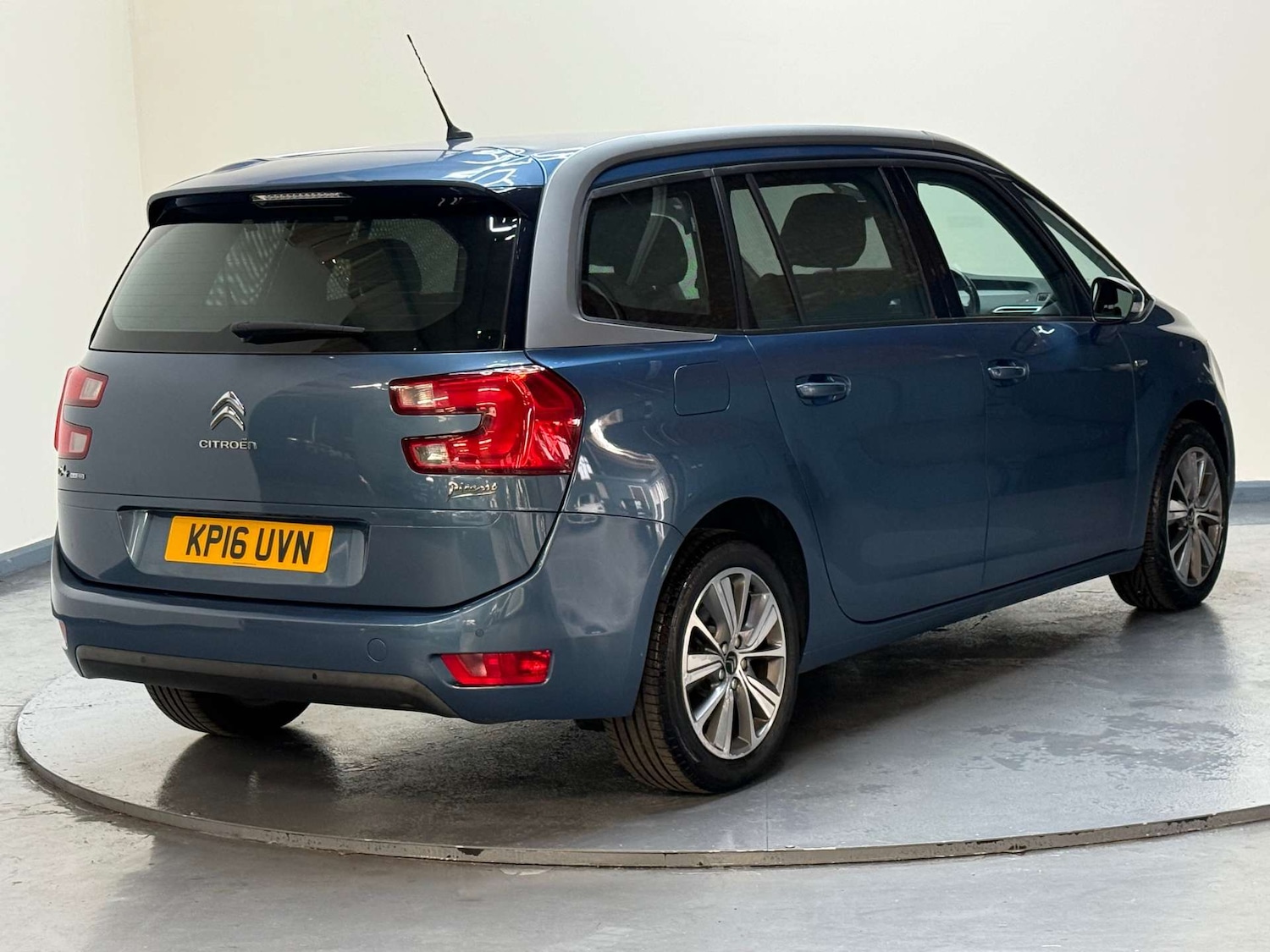 Used Citroen C4 Grand Picasso 2016 for sale - 76601103: Photo 47