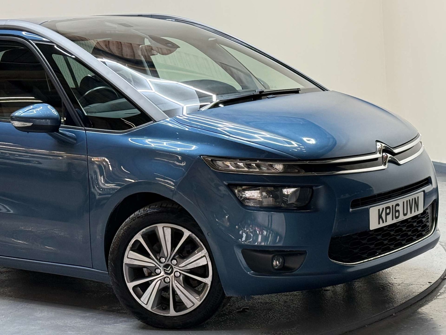 Used Citroen C4 Grand Picasso 2016 for sale - 76601103: Photo 54