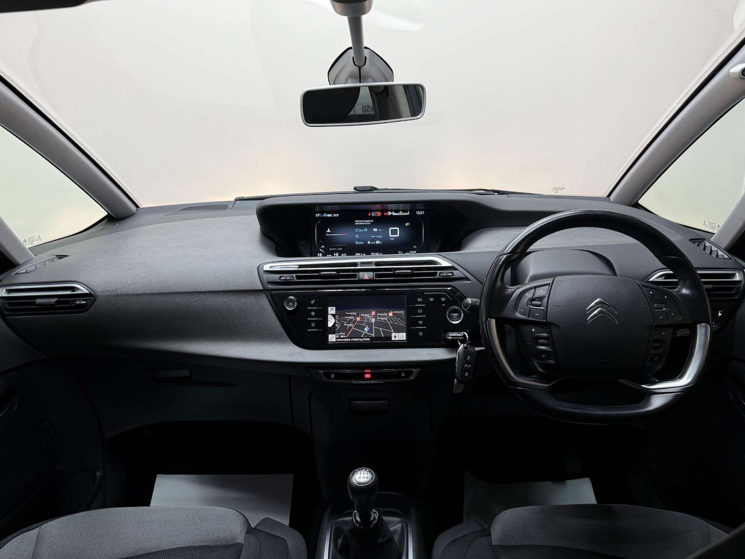 Used Citroen C4 Grand Picasso 2016 for sale - 76601103: Photo 63