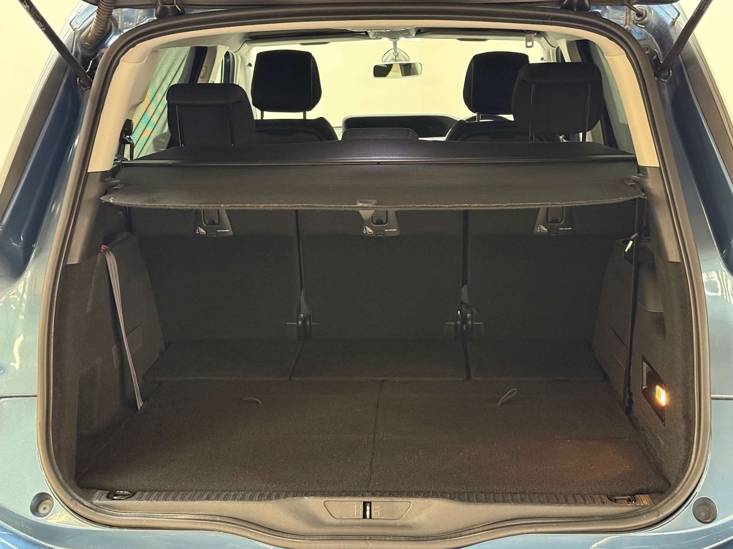 Used Citroen C4 Grand Picasso 2016 for sale - 76601103: Photo 64