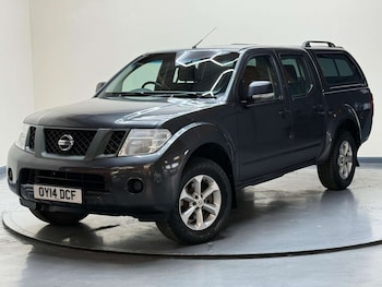 Used Nissan Navara 2014 for sale - 76180992: Photo 2