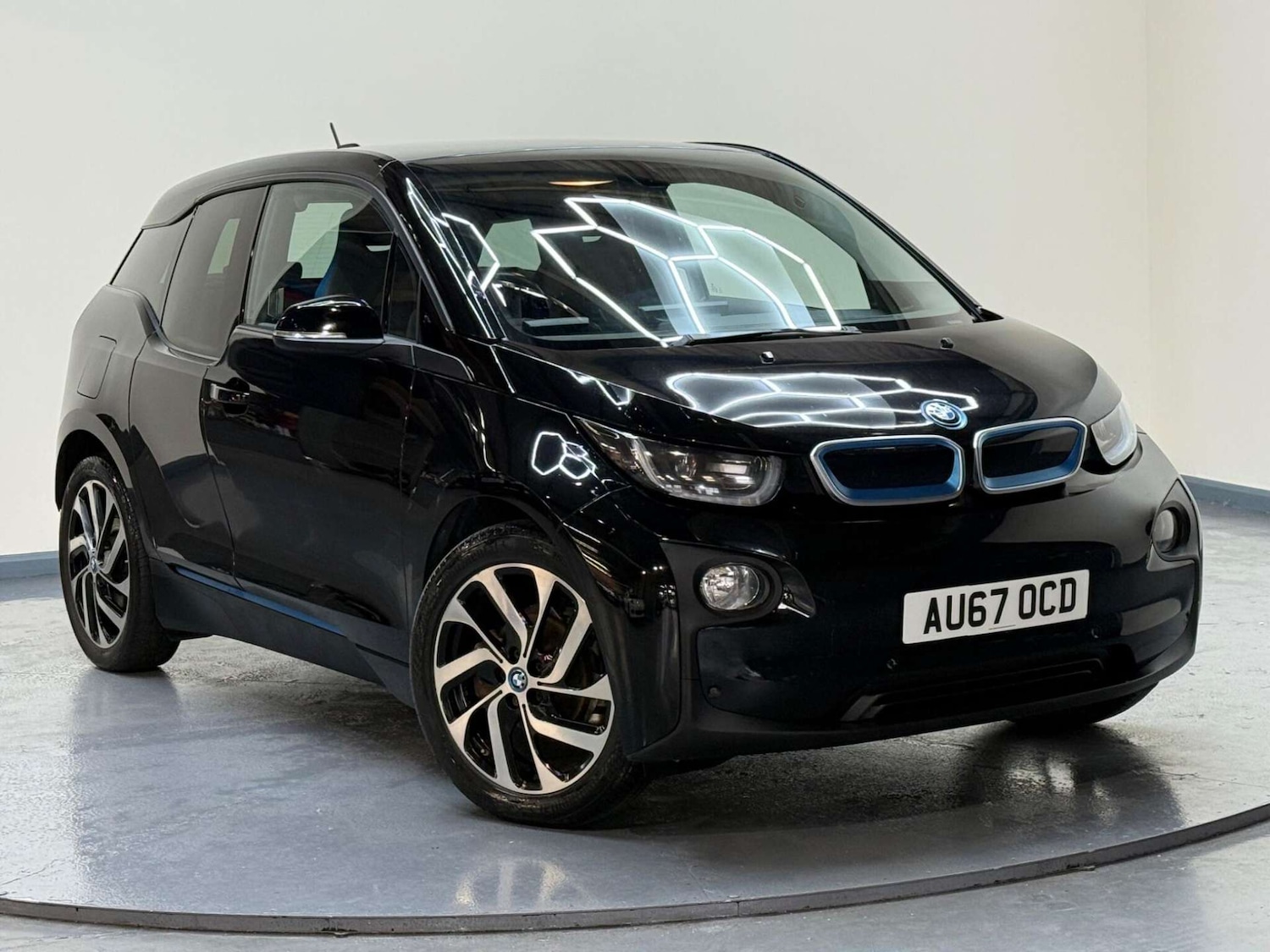 Used BMW i3 2017 for sale - 76180991: Photo 1