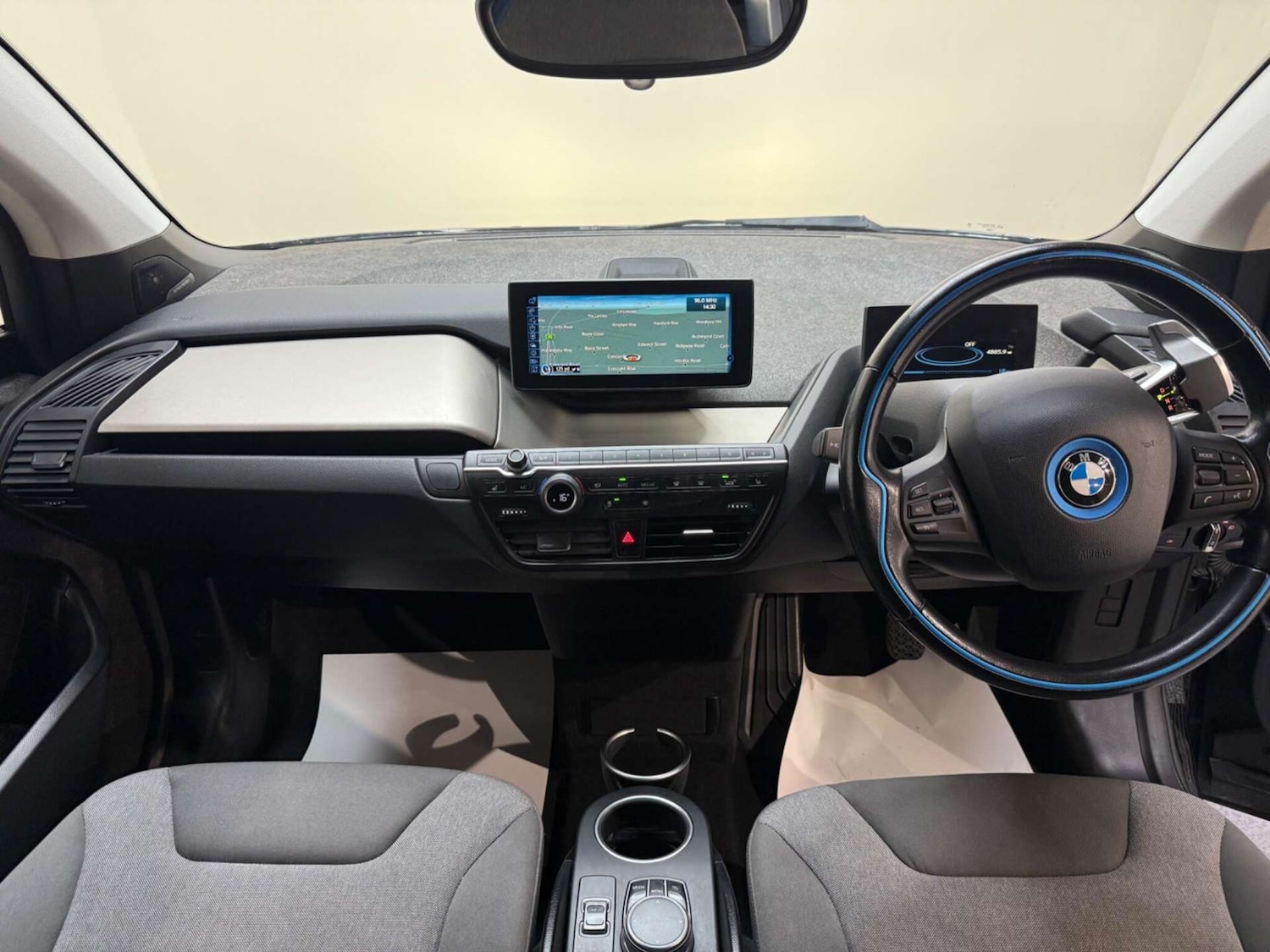 Used BMW i3 2017 for sale - 76180991: Photo 30