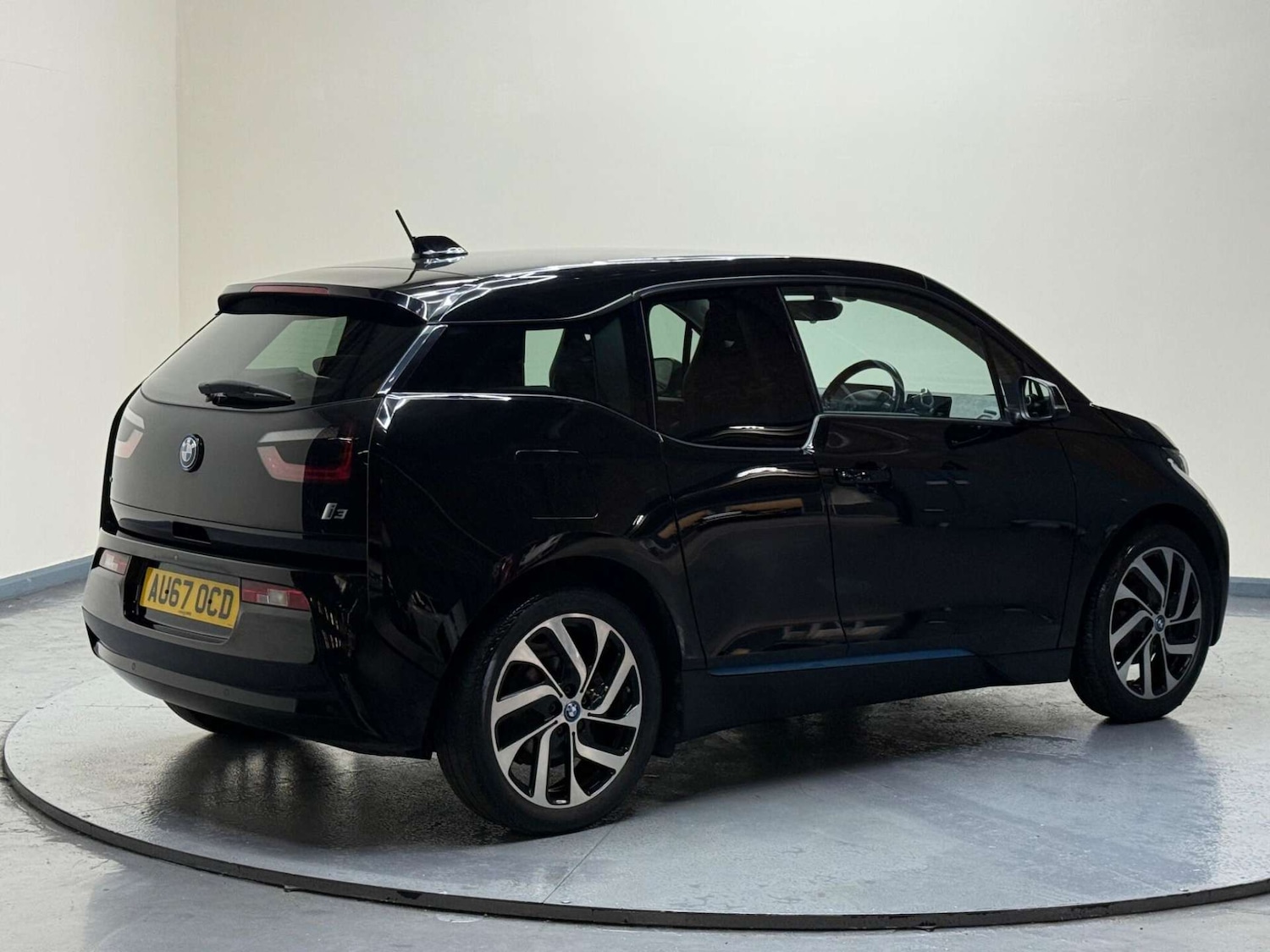 Used BMW i3 2017 for sale - 76180991: Photo 31