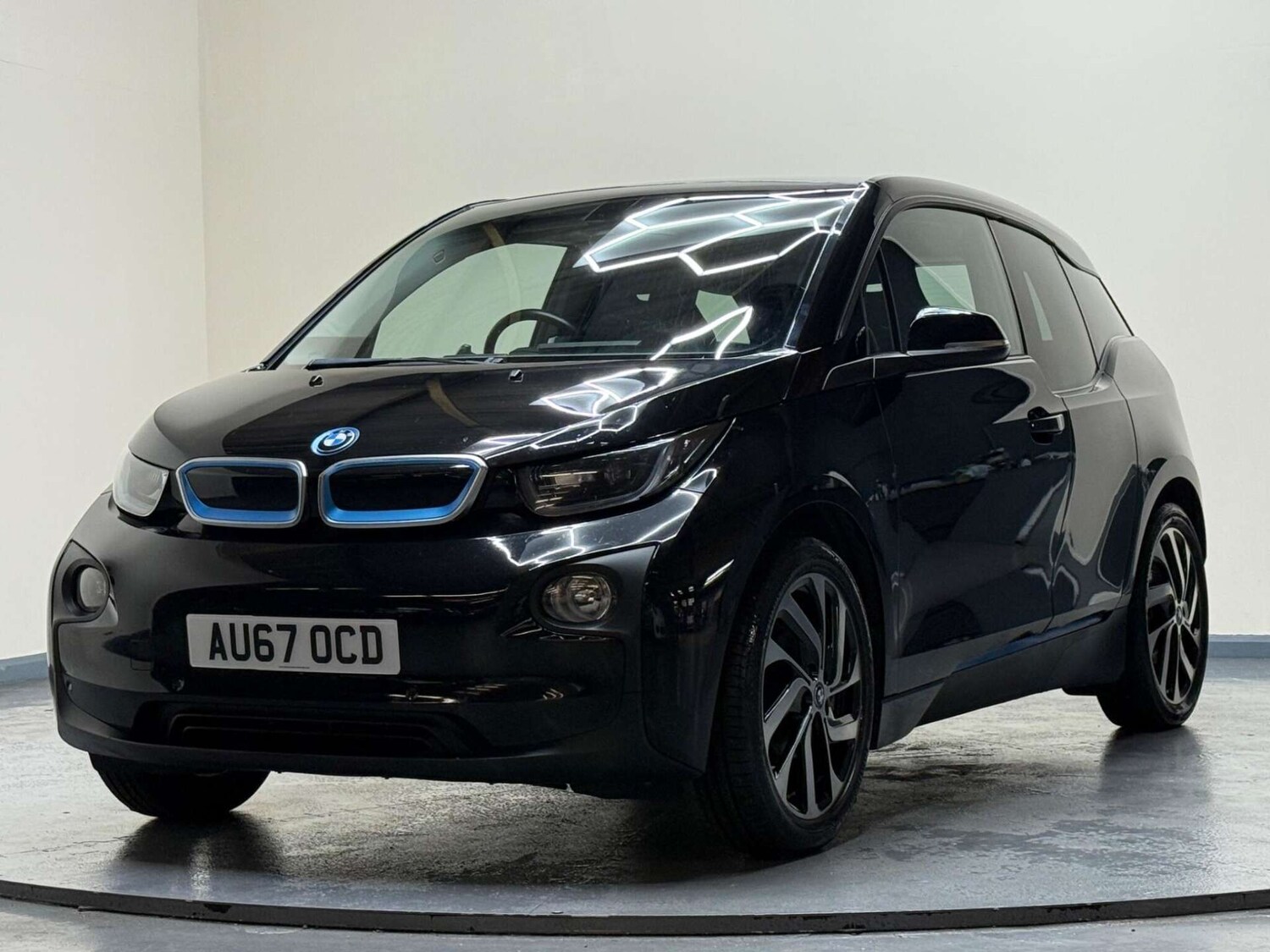 Used BMW i3 2017 for sale - 76180991: Photo 40