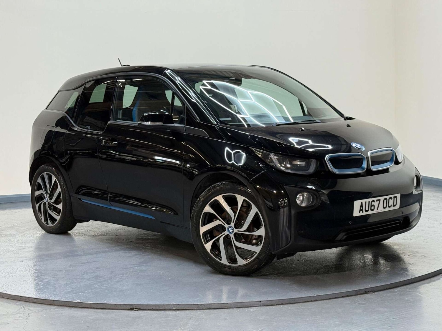 Used BMW i3 2017 for sale - 76180991: Photo 42