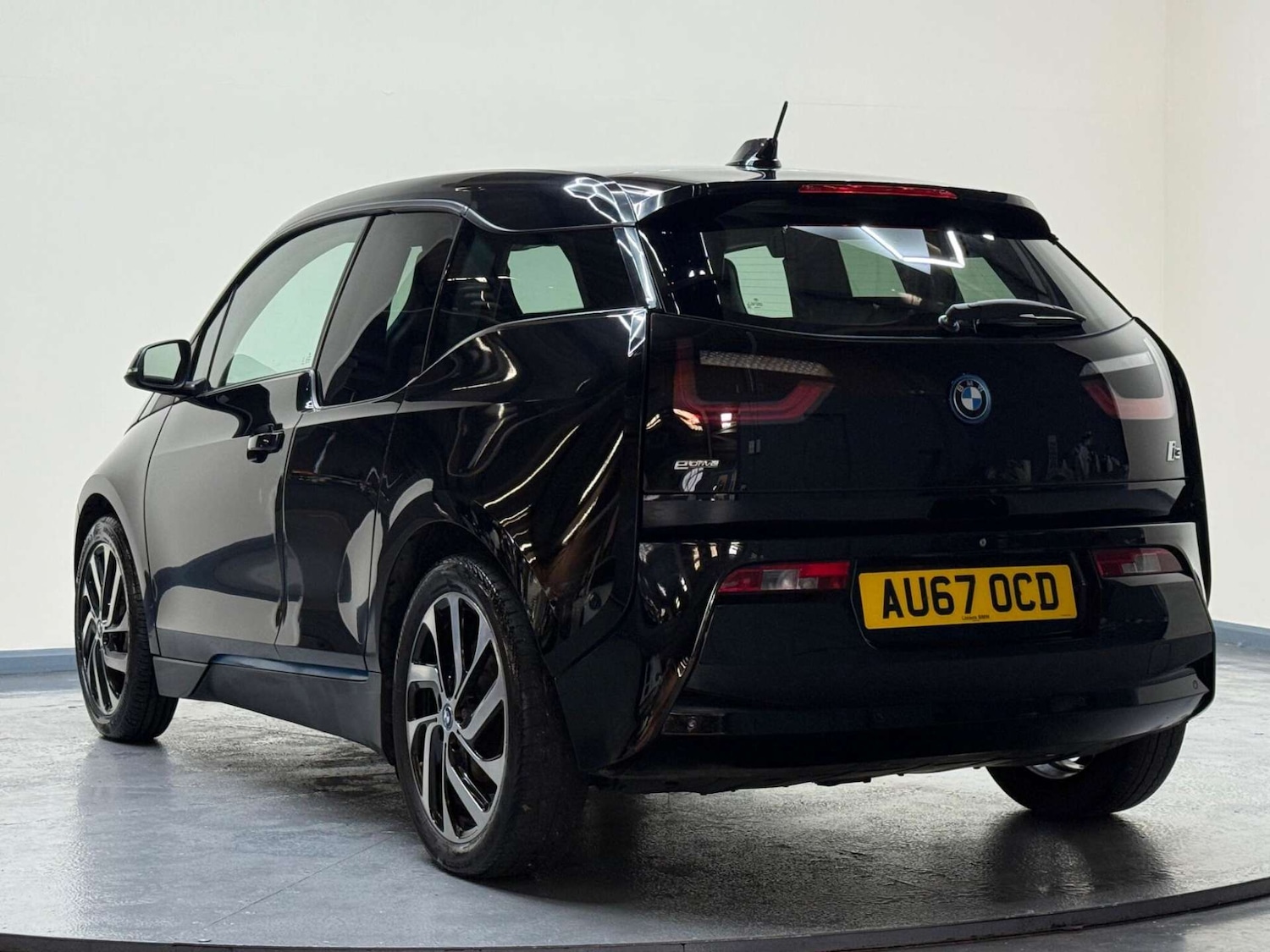 Used BMW i3 2017 for sale - 76180991: Photo 45