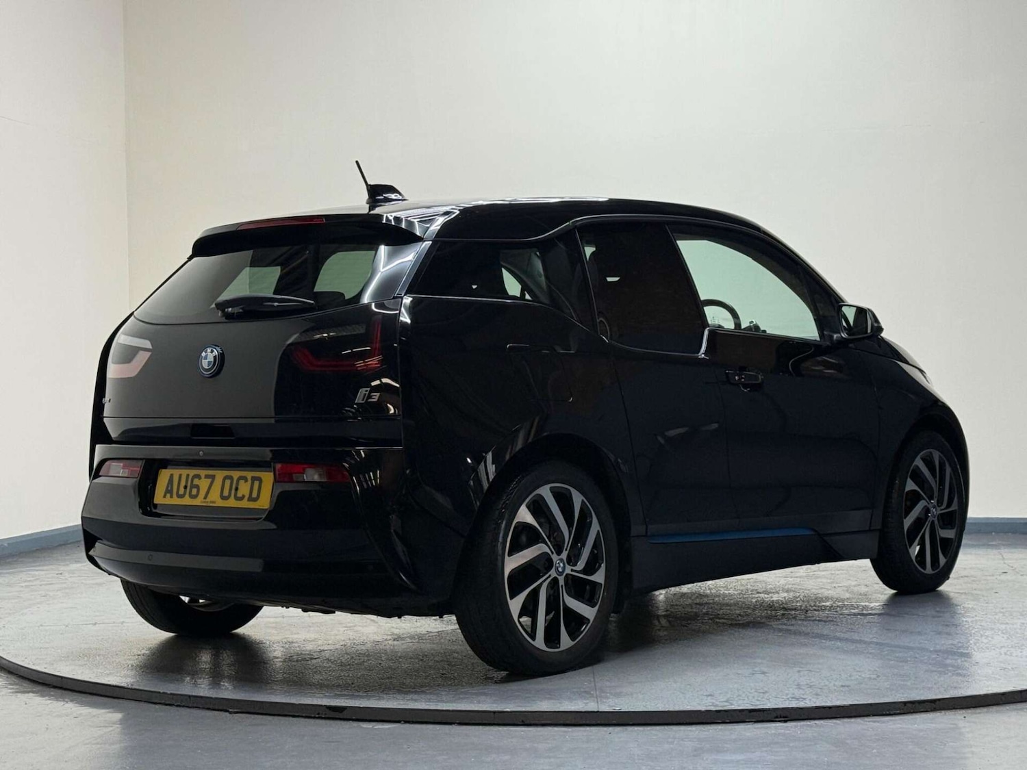 Used BMW i3 2017 for sale - 76180991: Photo 58
