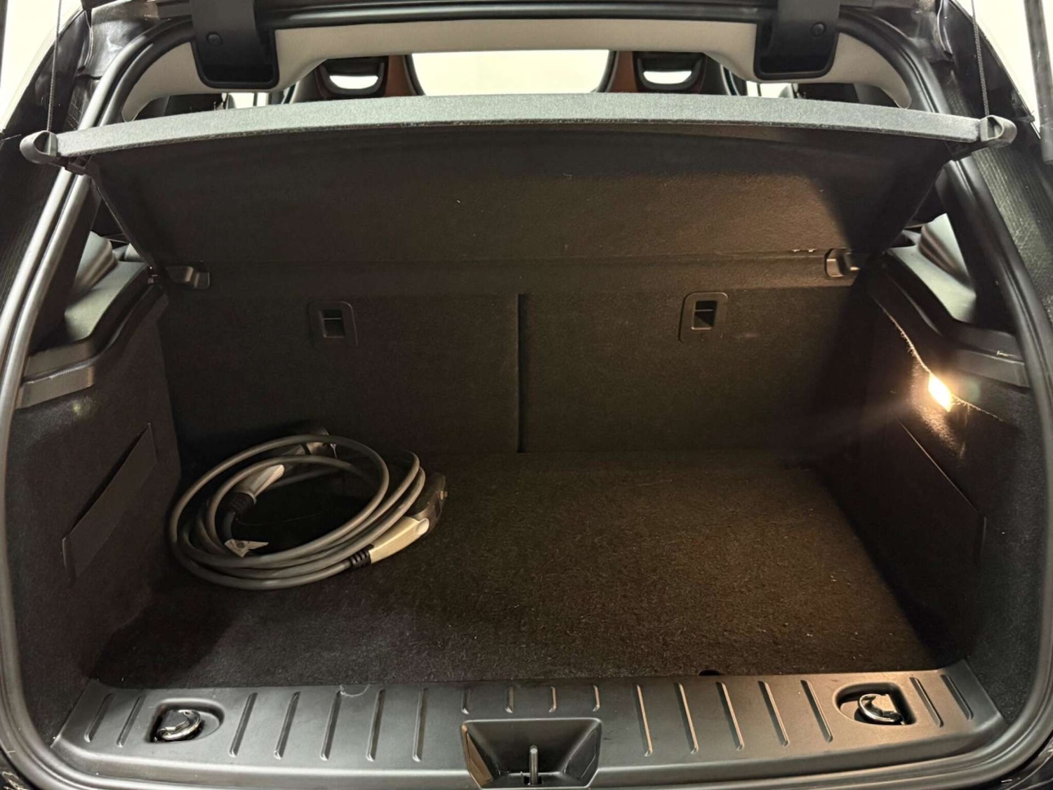 Used BMW i3 2017 for sale - 76180991: Photo 62