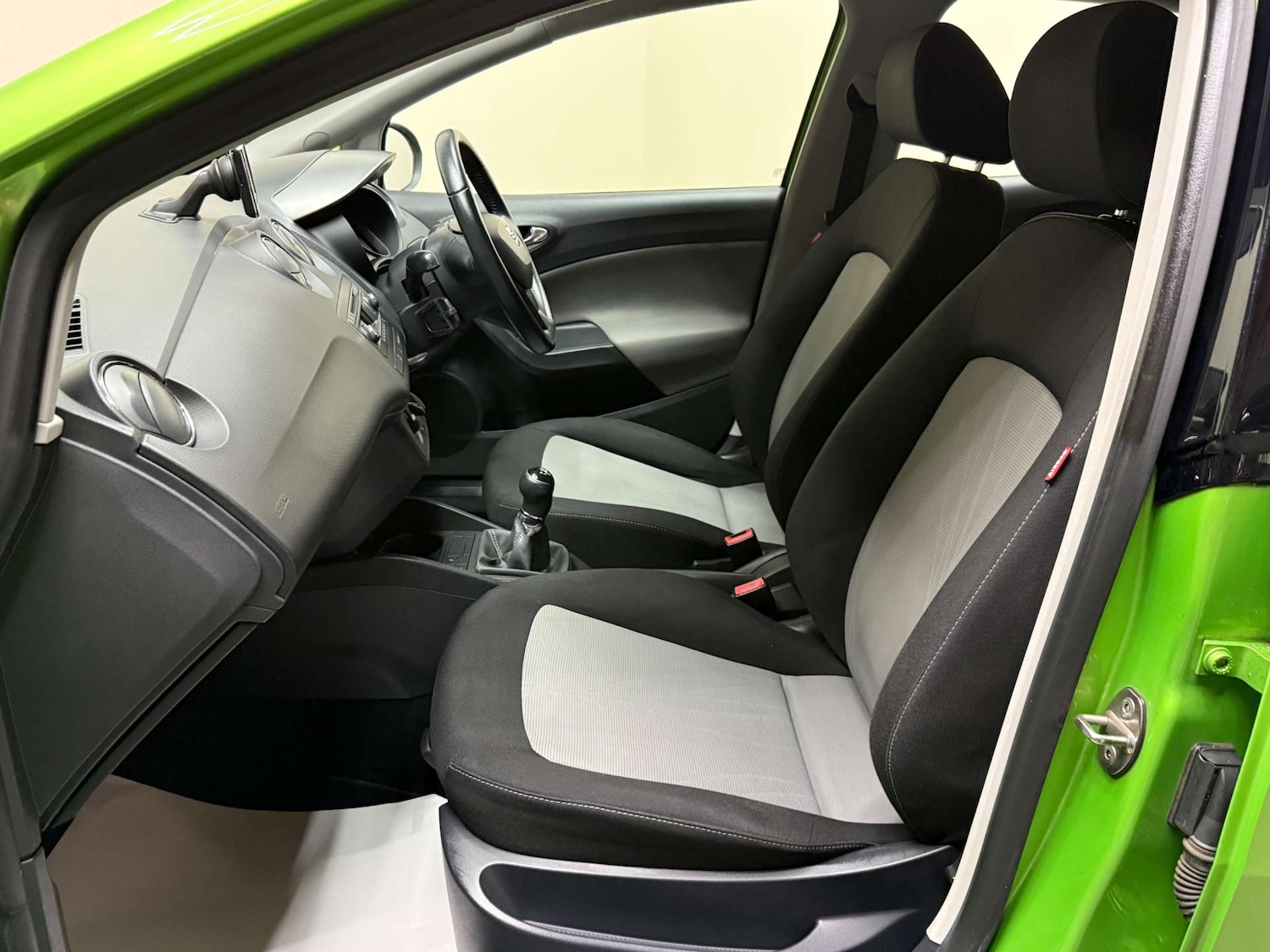 Used SEAT Ibiza 2014 for sale - 76600635: Photo 4