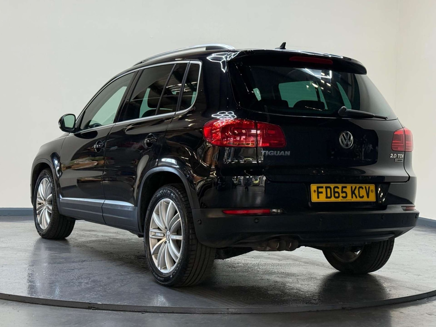 Used Volkswagen Tiguan 2015 for sale - 76363607: Photo 46
