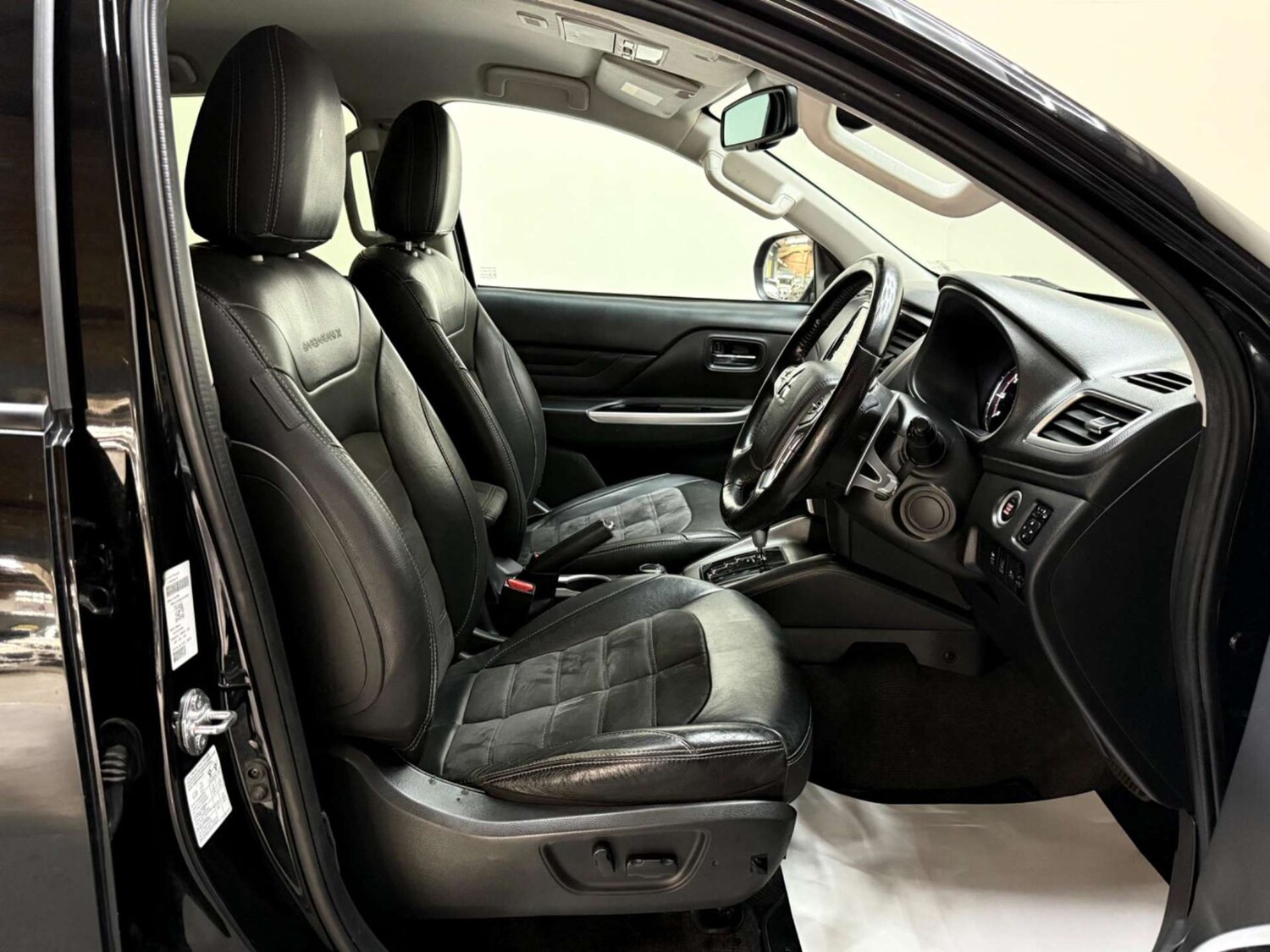 Used Mitsubishi L200 2020 for sale - 76180962: Photo 30