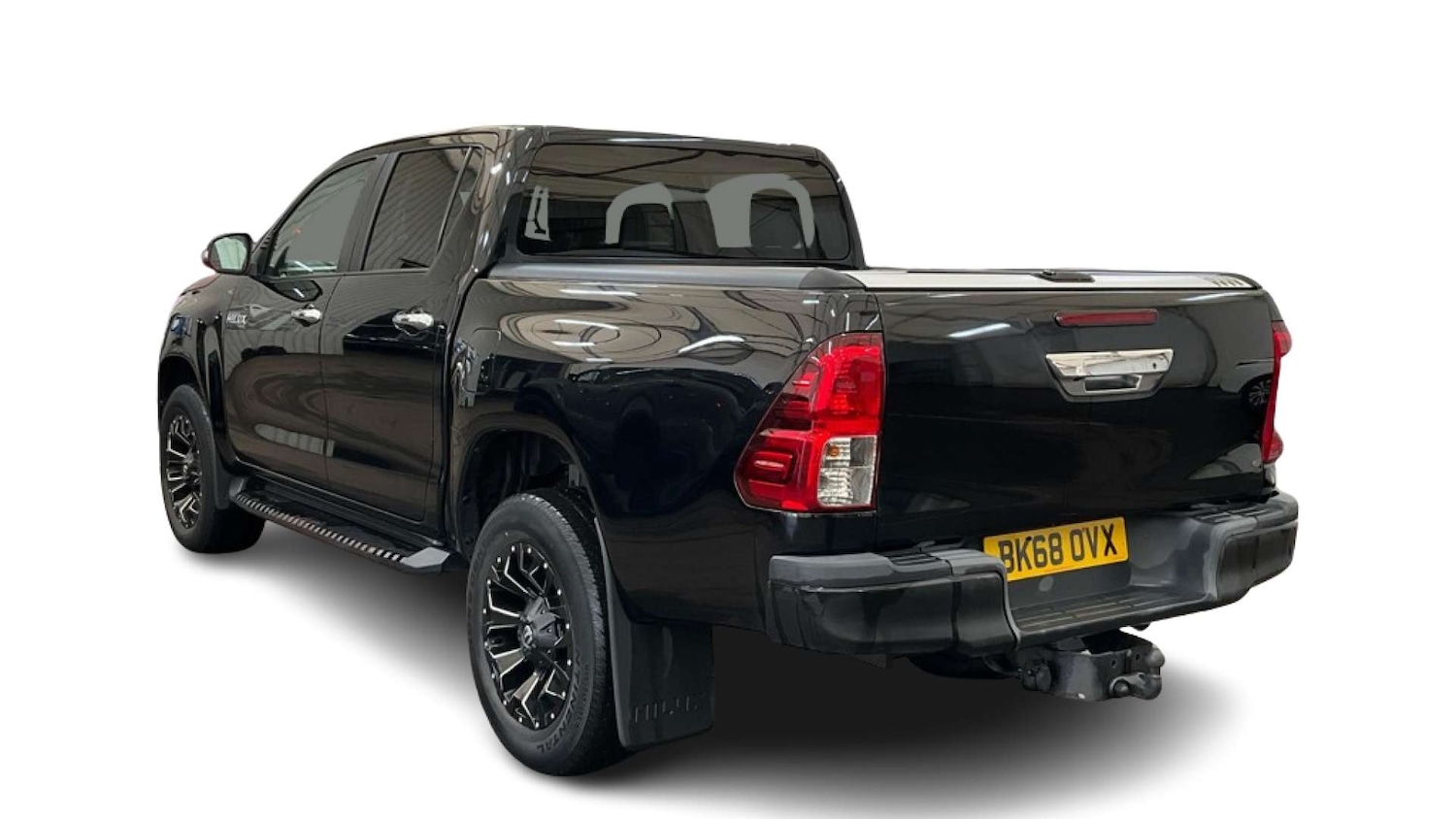 Used Toyota Hilux 2018 for sale - 78026404: Photo 2