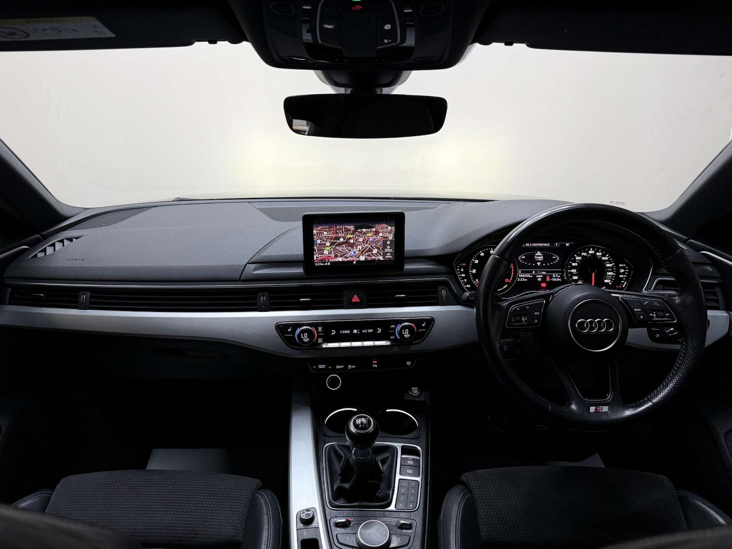 Used Audi A4 2018 for sale - 76601038: Photo 3