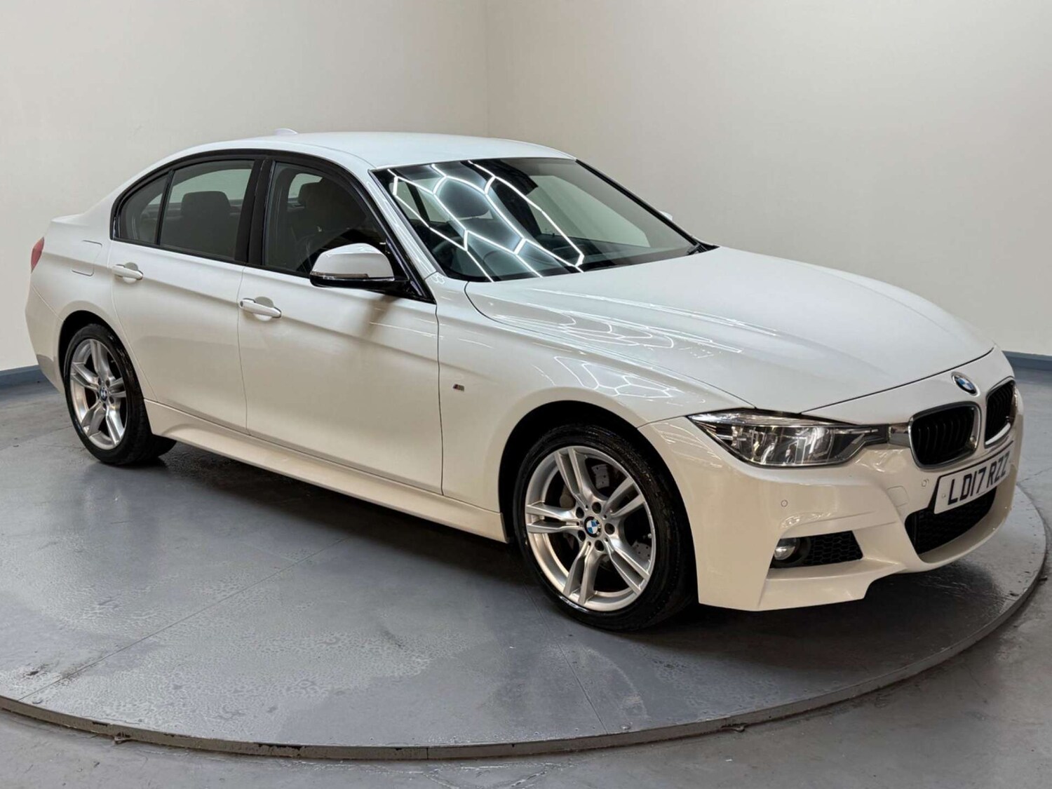 Used BMW 3 Series 2017 for sale - 76363785: Photo 13