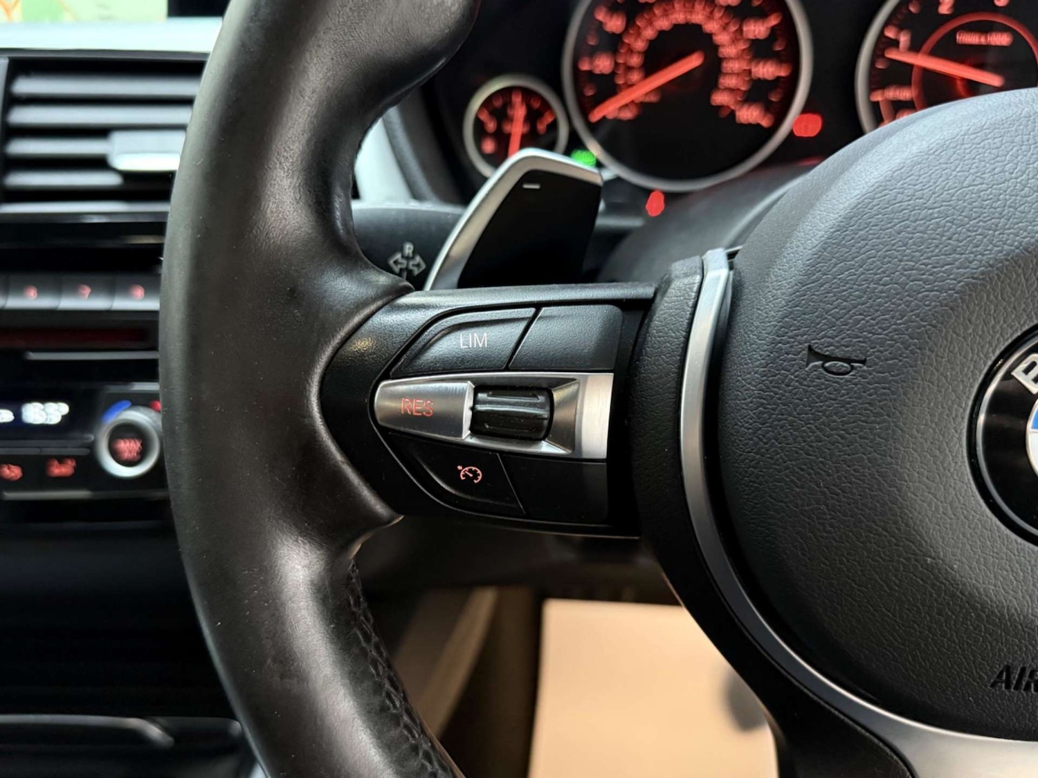 Used BMW 3 Series 2017 for sale - 76363785: Photo 18