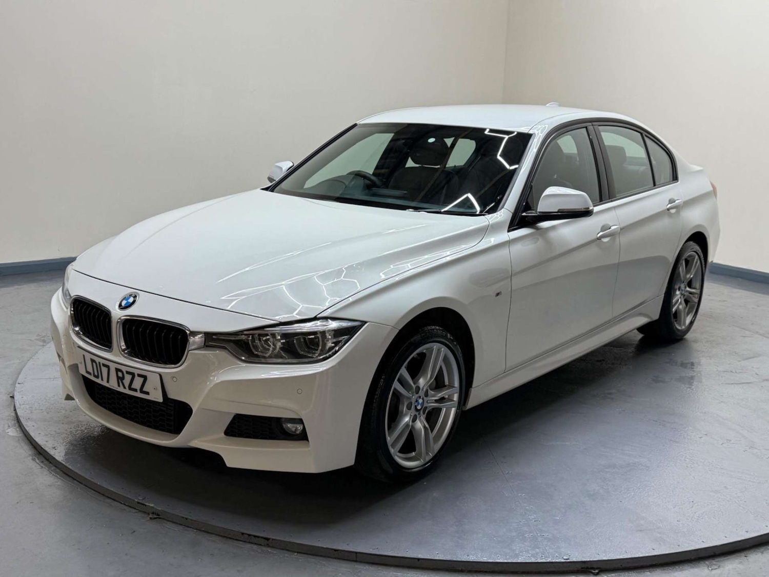 Used BMW 3 Series 2017 for sale - 76363785: Photo 38