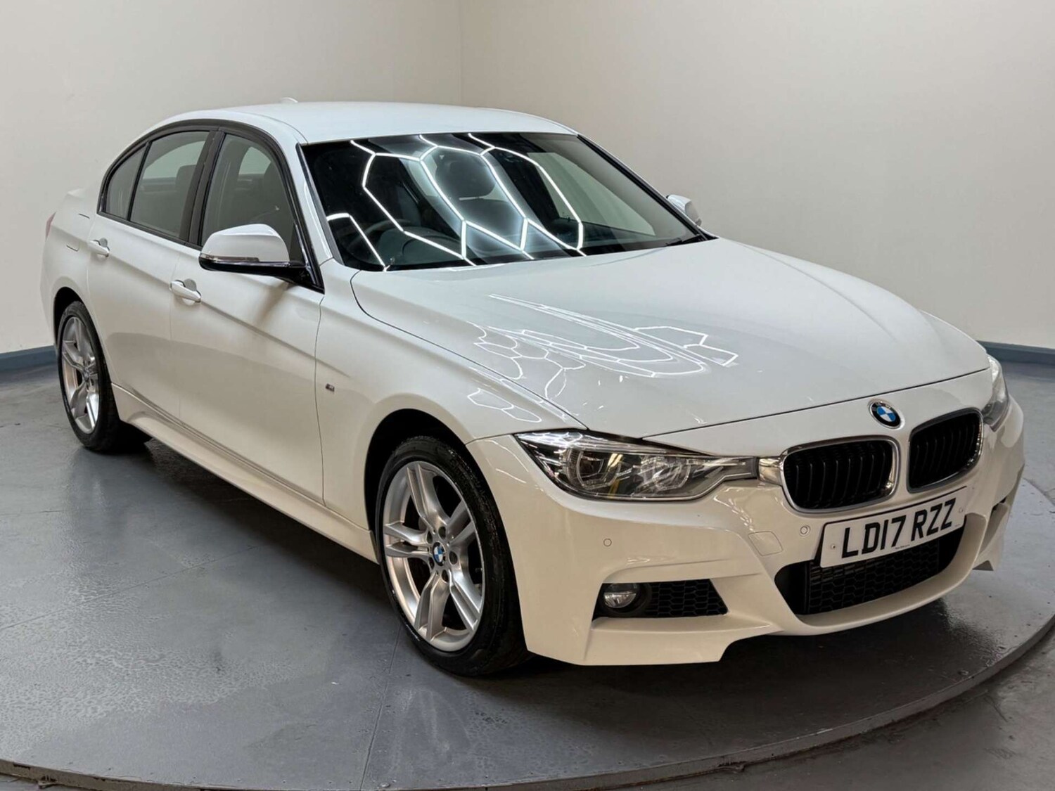 Used BMW 3 Series 2017 for sale - 76363785: Photo 41