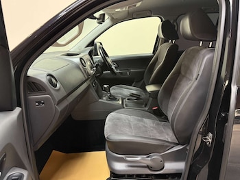 Used Volkswagen Amarok 2015 for sale - 78769482: Photo