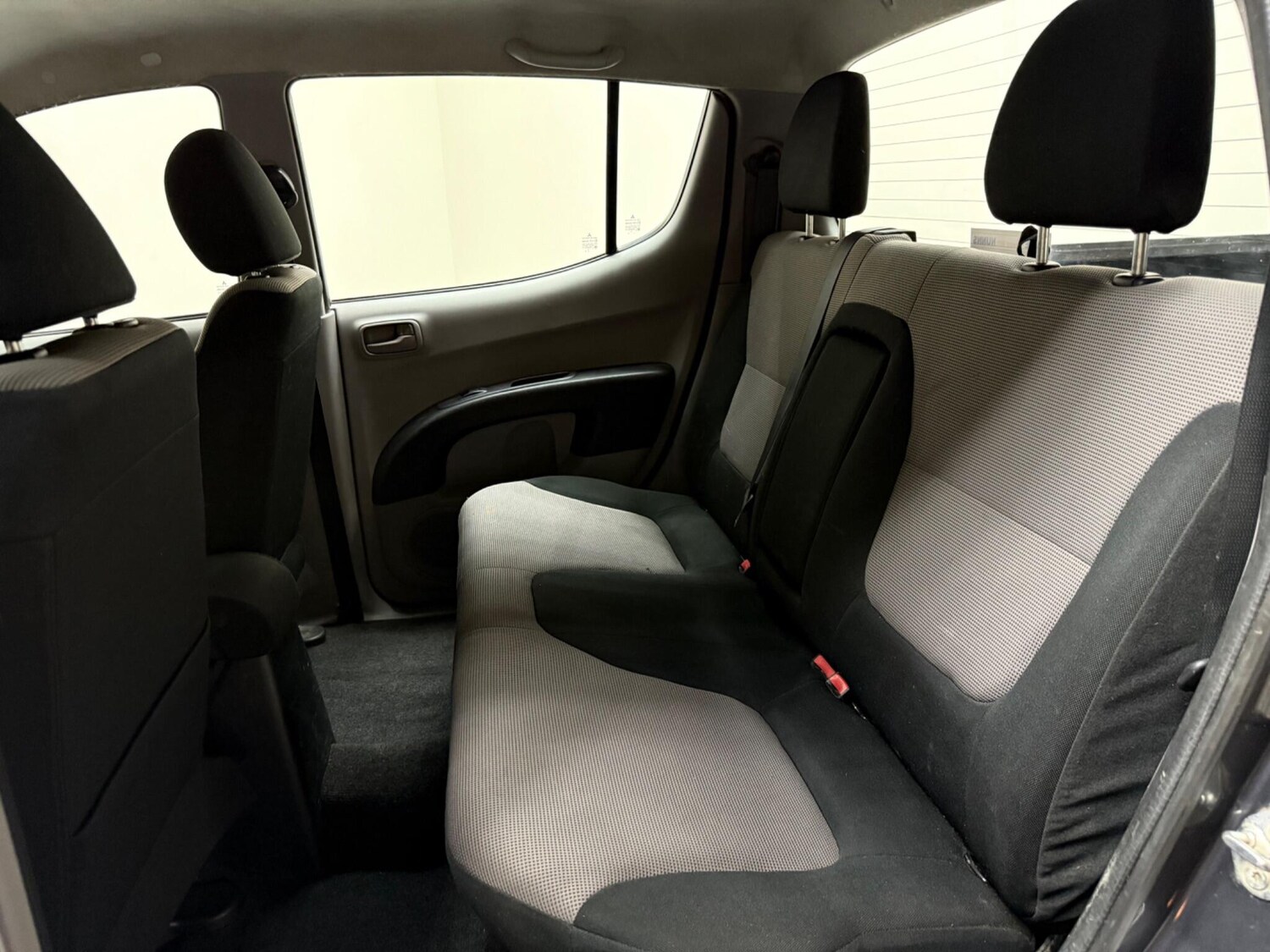 Vehicle 27