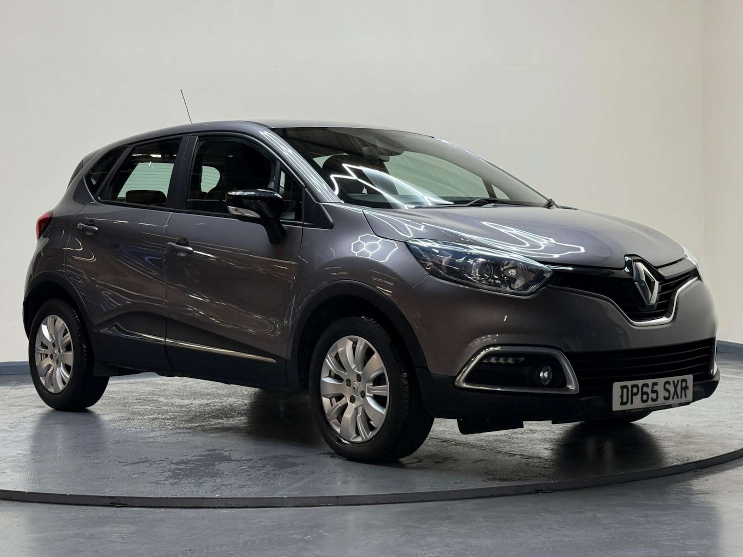 Used Renault Captur 2016 for sale - 76180964: Photo 39