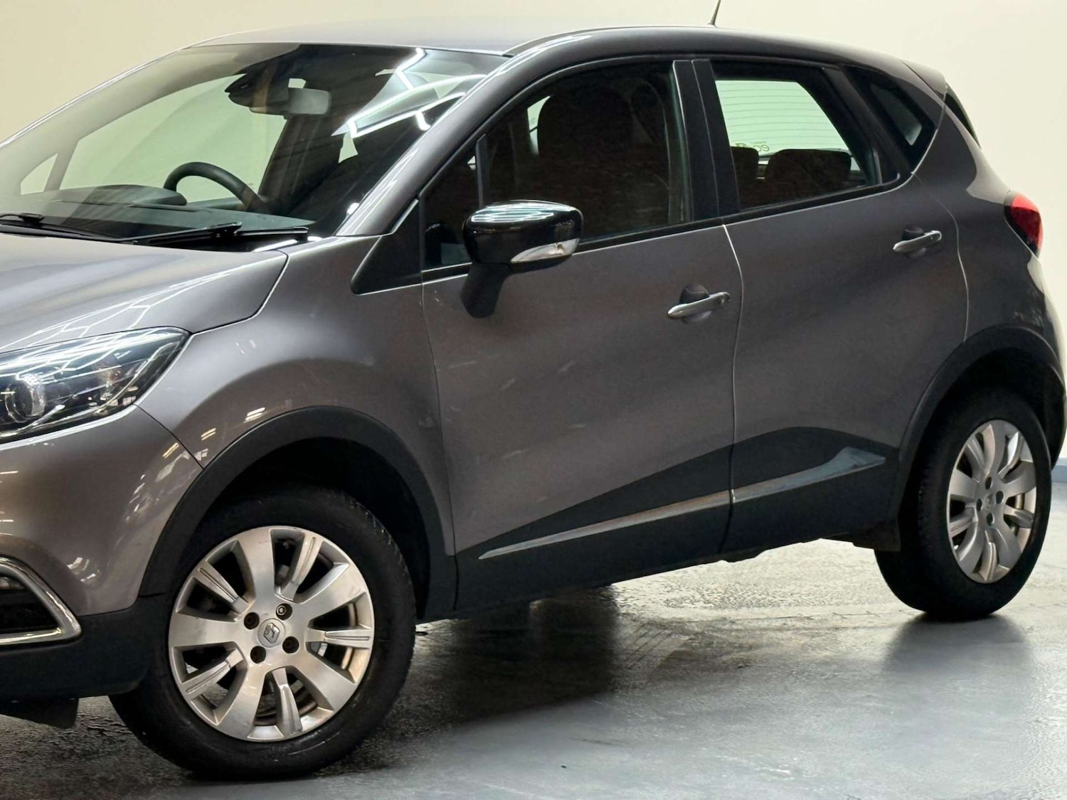 Used Renault Captur 2016 for sale - 76180964: Photo 53
