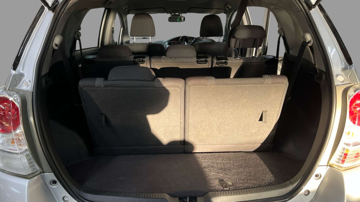 Used Toyota Verso 2015 for sale - 76706759: Photo 3