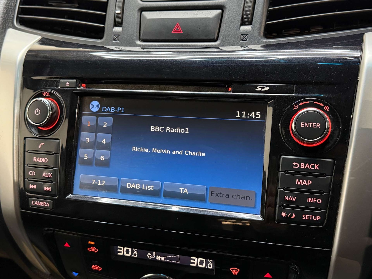 Used Nissan Navara 2017 for sale - 77583917: Photo 22