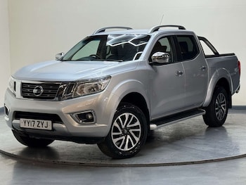 Used Nissan Navara 2017 for sale - 77583917: Photo