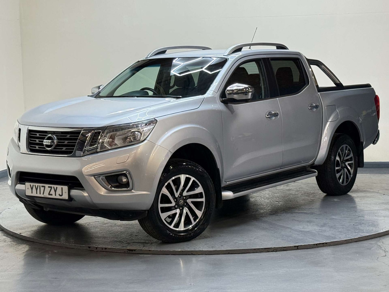 Used Nissan Navara 2017 for sale - 77583917: Photo 36