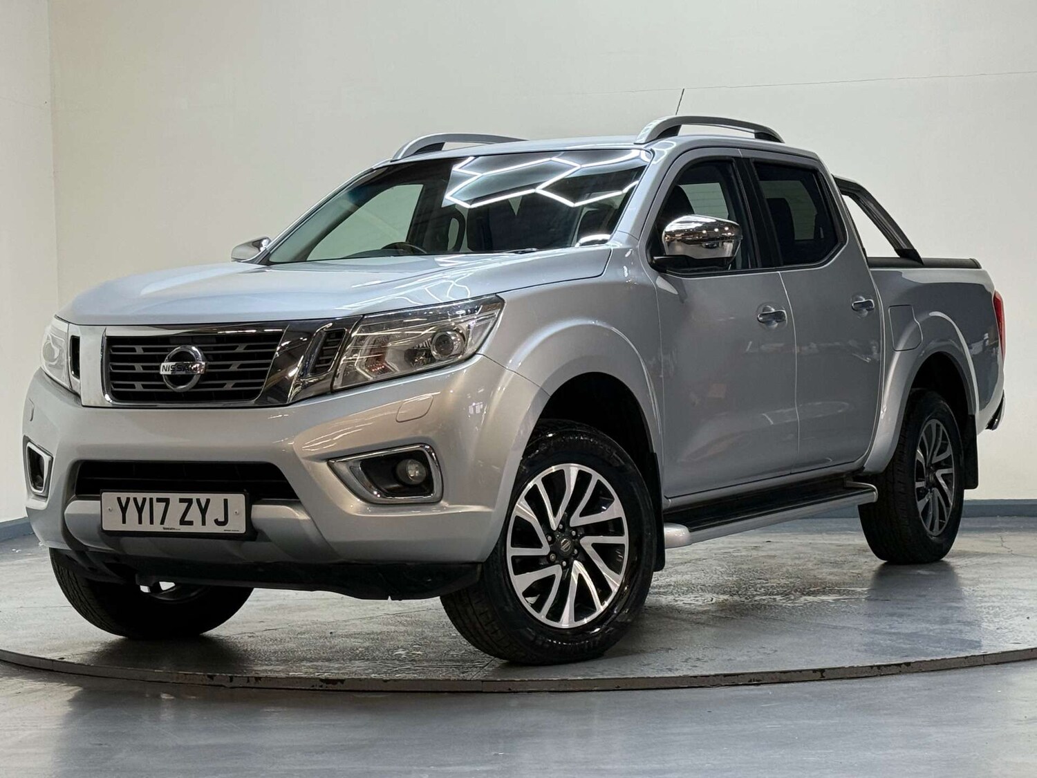 Used Nissan Navara 2017 for sale - 77583917: Photo 49