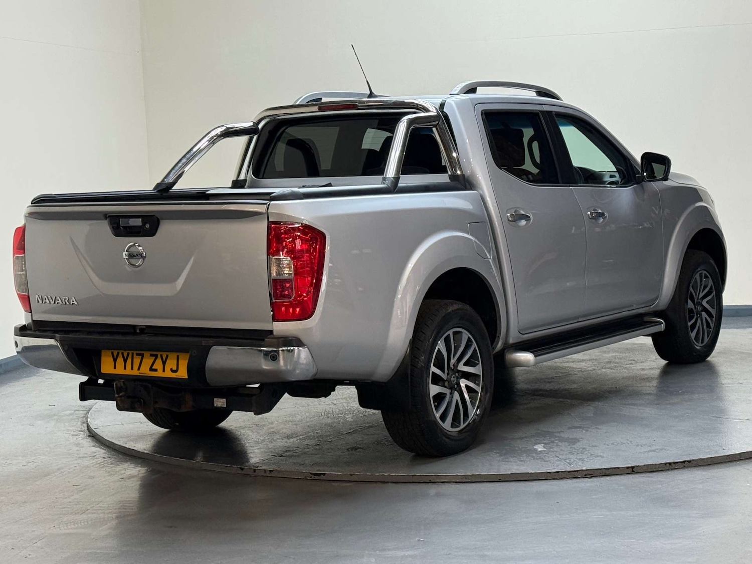Used Nissan Navara 2017 for sale - 77583917: Photo 6
