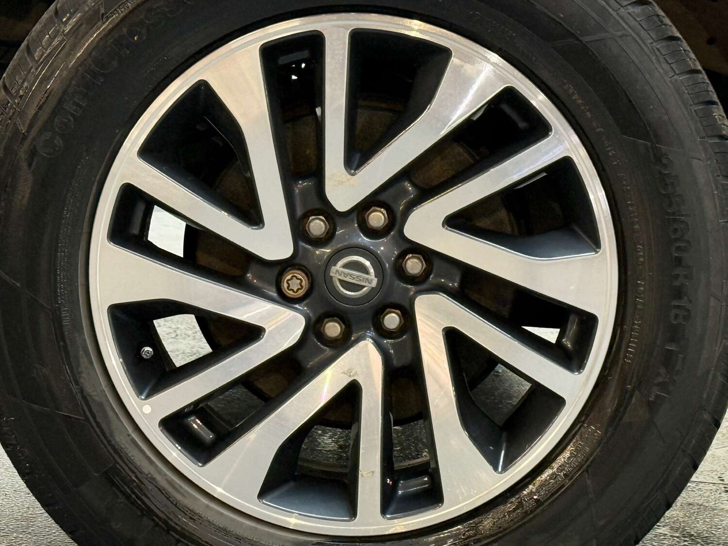 Used Nissan Navara 2017 for sale - 77583917: Photo 65