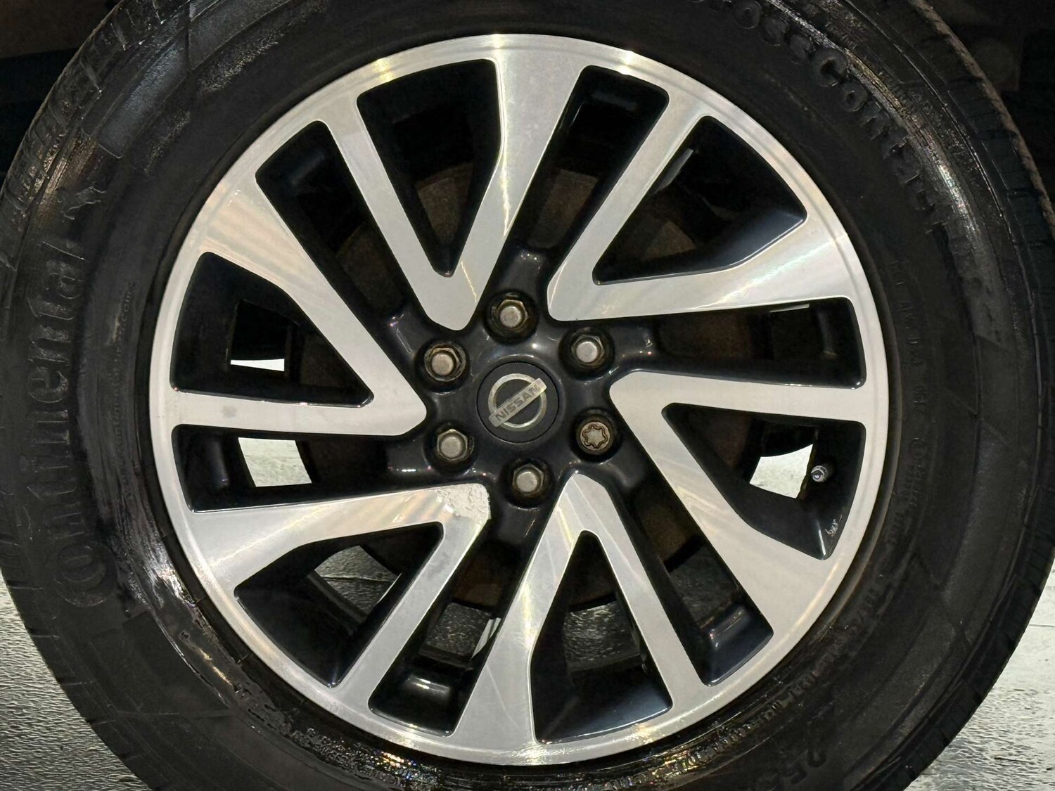 Used Nissan Navara 2017 for sale - 77583917: Photo 67