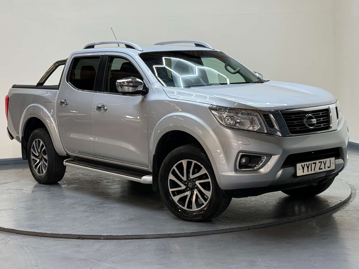 Used Nissan Navara 2017 for sale - 77583917: Photo 79