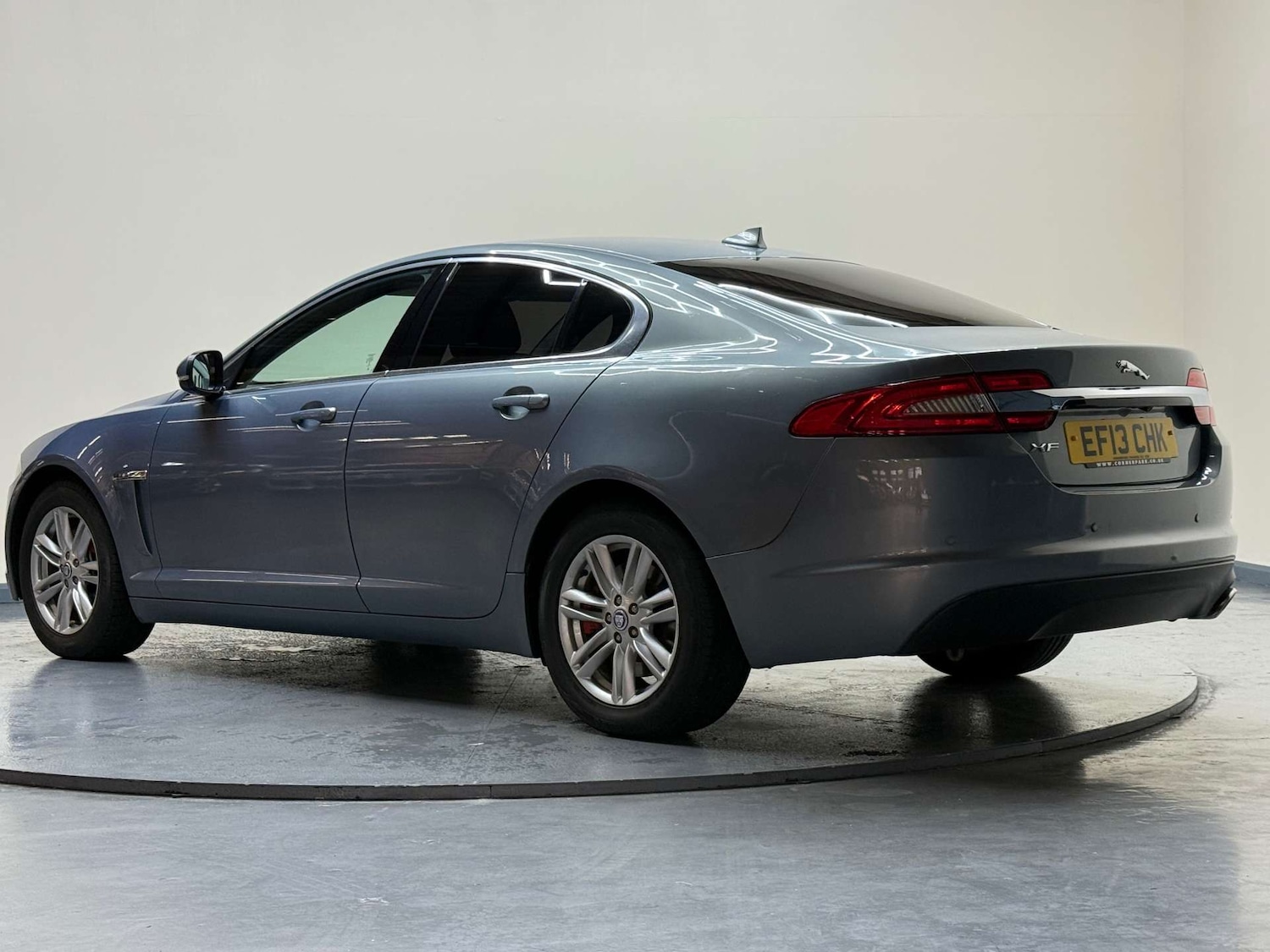 Used Jaguar XF 2013 for sale - 76601778: Photo 32