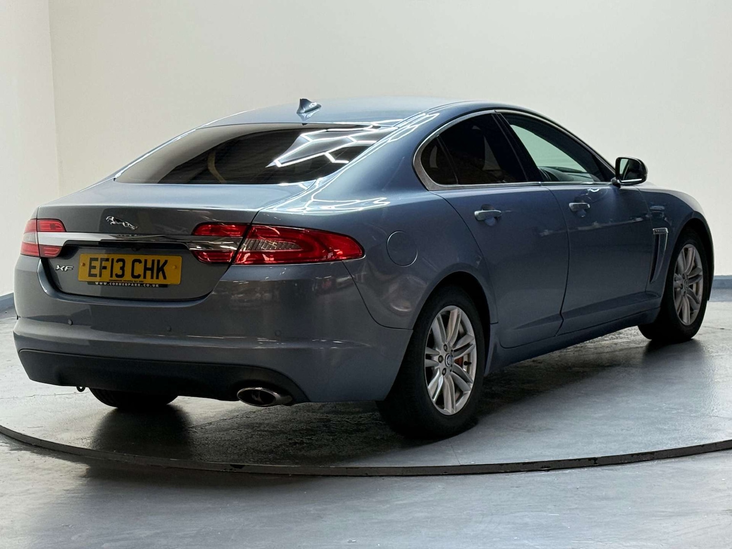 Used Jaguar XF 2013 for sale - 76601778: Photo 6